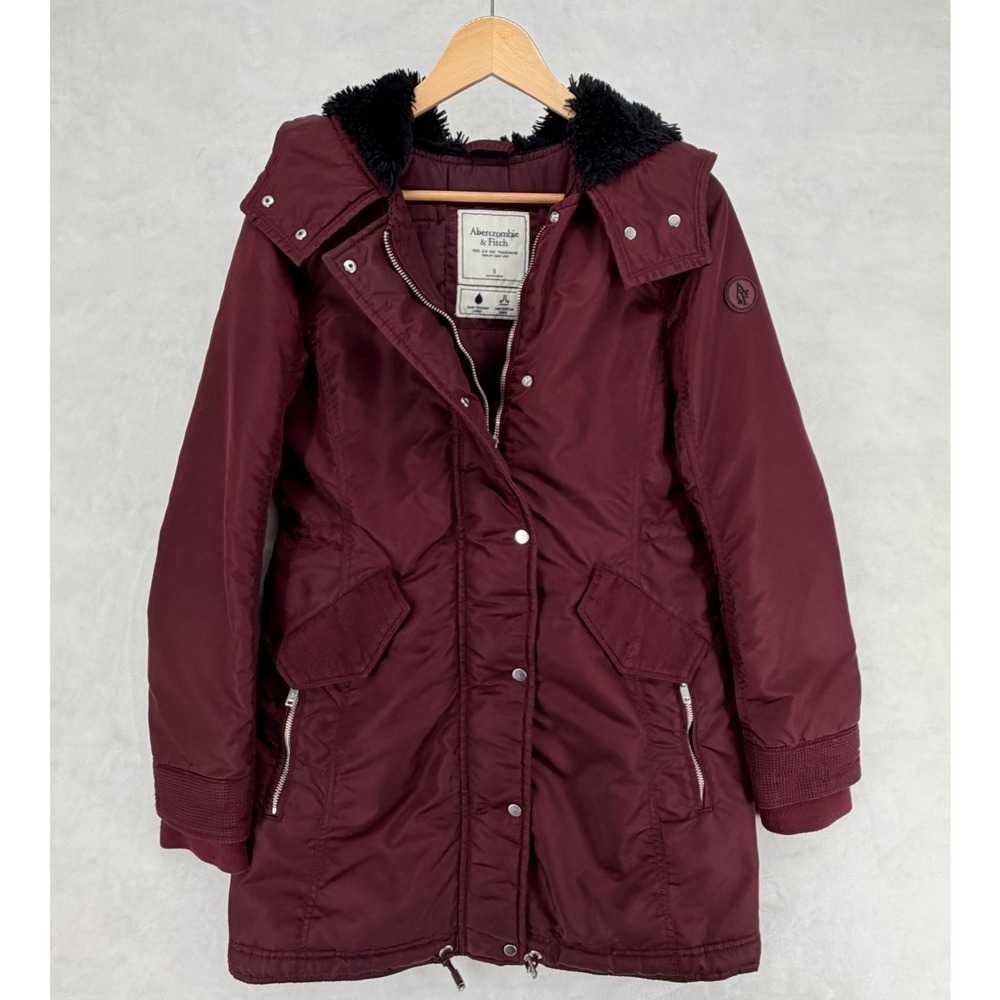 Abercrombie & Fitch Women's Small Burgundy Parka Faux Fur Hood Water Resistant
